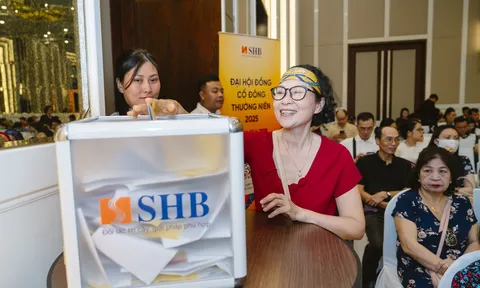 SHB - Nơi hơn 100.000 cổ đông đặt niềm tin, đồng hành cùng phát triển, bứt phá trong kỷ nguyên mới