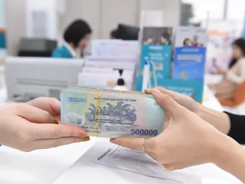 'Lãi suất huy động 12 tháng dự báo duy trì quanh ngưỡng 7%, sẽ có thêm đợt hạ lãi suất nữa trong quý II'