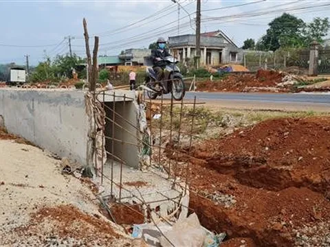 Hưng Yên: Công ty Minh Phương trúng loạt gói thầu với tỷ lệ "siêu tiết kiệm"