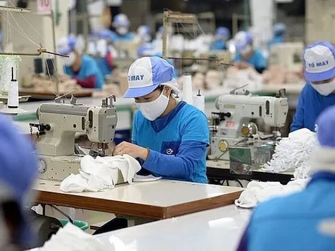 Sáng - tối đan xen trong bức tranh KQKD sơ bộ 6 tháng của các doanh nghiệp xuất khẩu