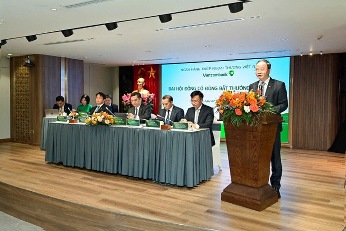 vietcombank-tan-tgd-1741360100.jpeg