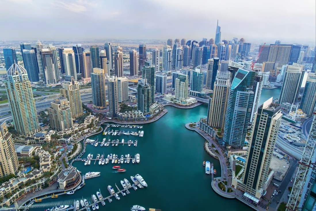 Việt Nam có hơn 5.400 người siêu giàu, bằng 1/2 Singapore, cao ngang ngửa New Zealand, Áo