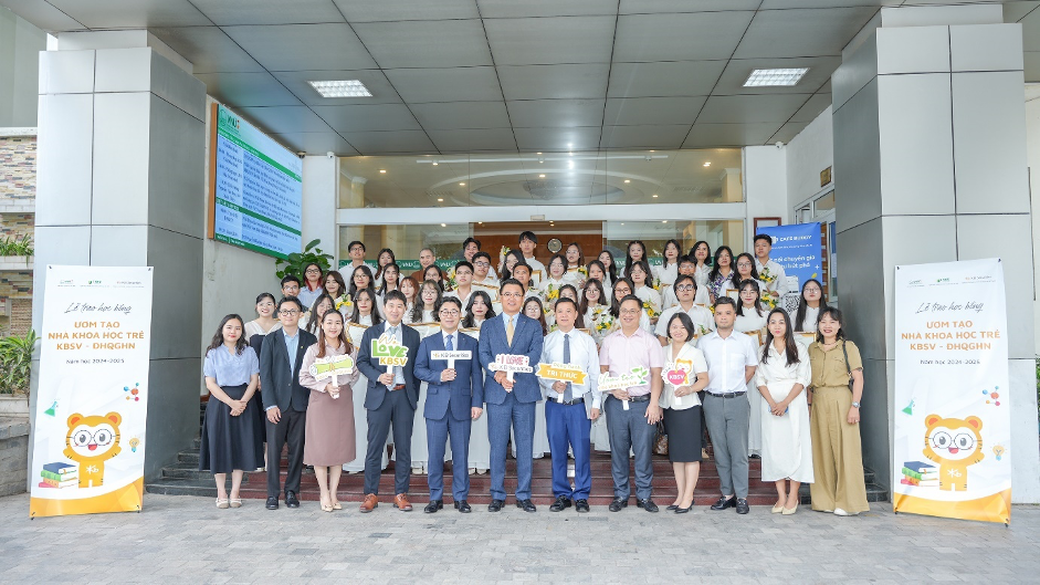 uom-mam-tu-duy-1748406487.png