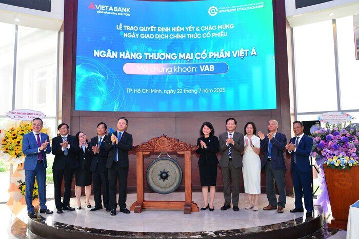 viet-a-bank-1753232584.jpeg