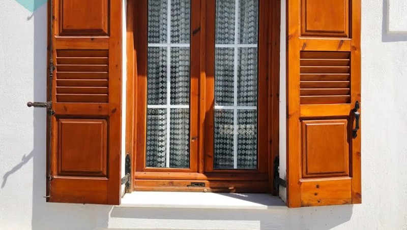cua-go-eurowindow-1757591421.jpeg