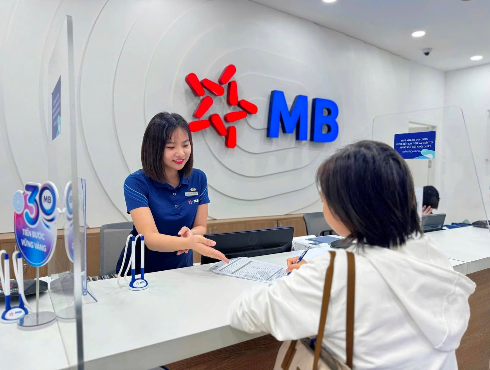 mb-loi-nhuan-1761532667.png