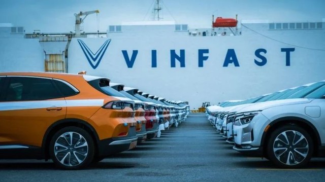 VinFast tăng vốn điều lệ vượt Vingroup
