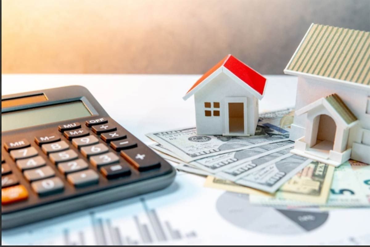 Lãi vay bất động sản tăng vọt, áp lực lên người mua nhà