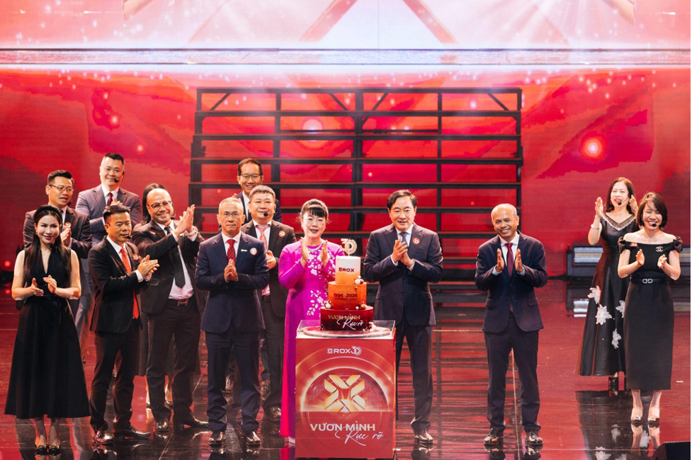 rox-group-hanh-trinh-1-1780490198.png