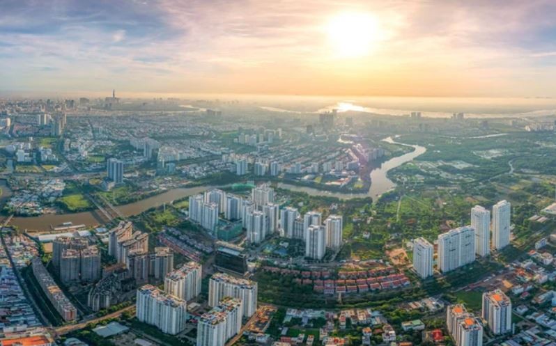Giữa cơn "khát" vốn, nhiều doanh nghiệp bất động sản đã tự tìm lối thoát cho mình