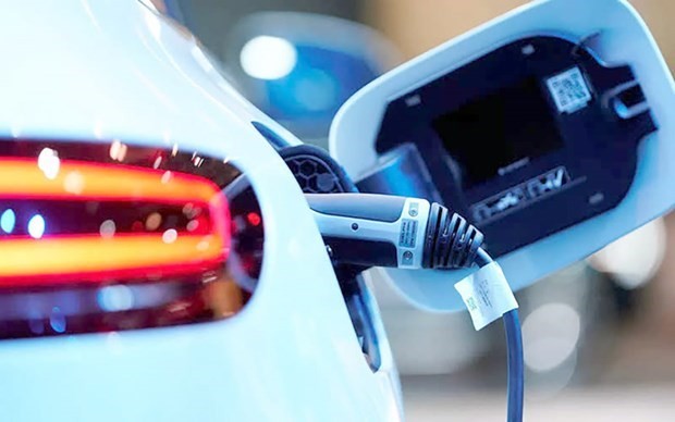 Năm 2023, phát triển ô tô điện sẽ trở thành xu hướng chính