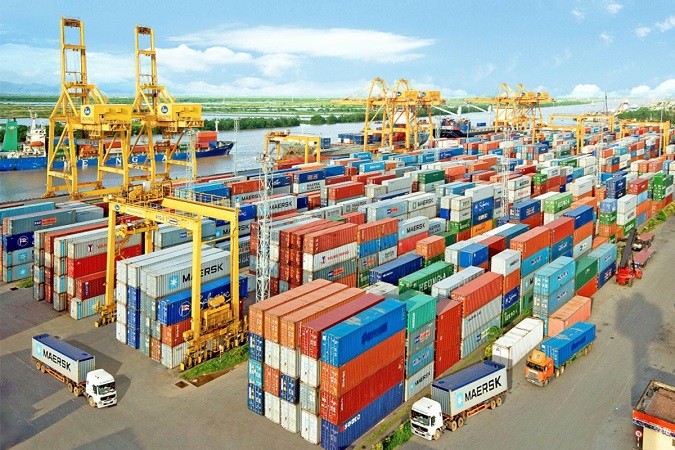 Việt Nam xuất siêu gần 10 tỷ USD trong 5 tháng đầu năm
