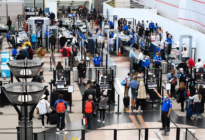 IATA dự báo ngành hàng không sẽ phục vụ 4,35 tỷ lượt khách trong năm 2023