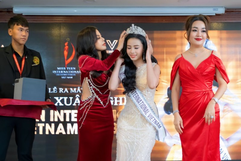 Bùi Vũ Xuân Nghi chính thức đại diện Việt Nam tại đấu trường Miss Teen International 2023