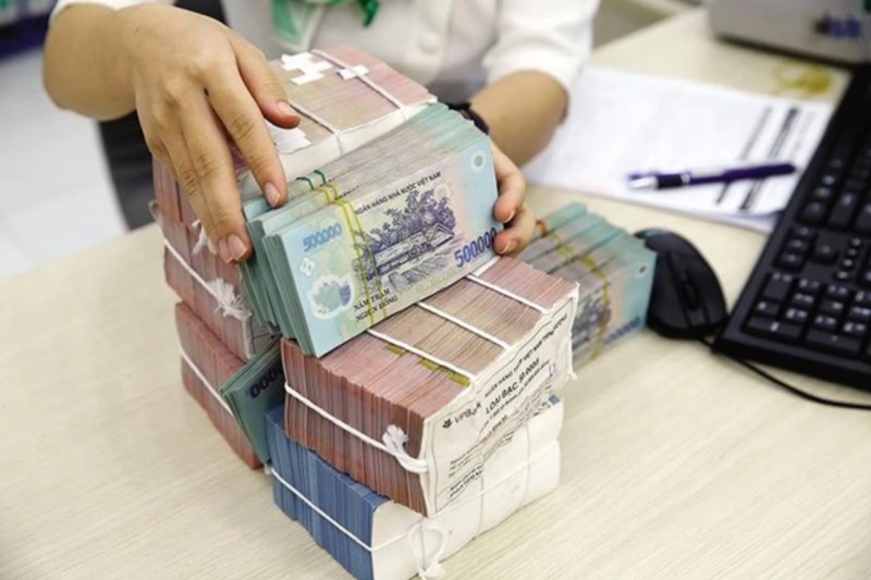 Chính phủ yêu cầu NHNN khẩn trưởng giảm lãi suất điều hành, giảm lãi suất huy động và vay vốn