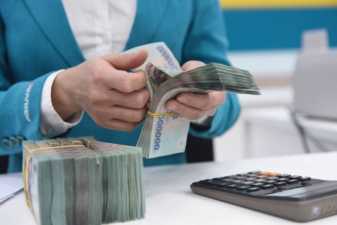 Hiệp hội Ngân hàng kêu gọi hội viên giảm lãi suất tối thiểu