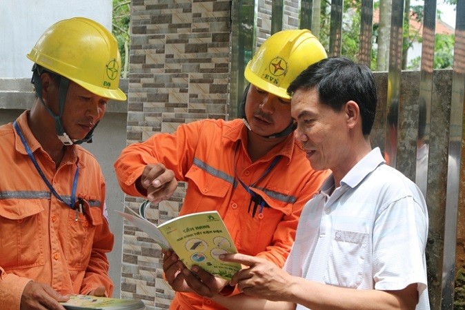 EVN được giao xây dựng phương án và thời điểm điều chỉnh giá điện