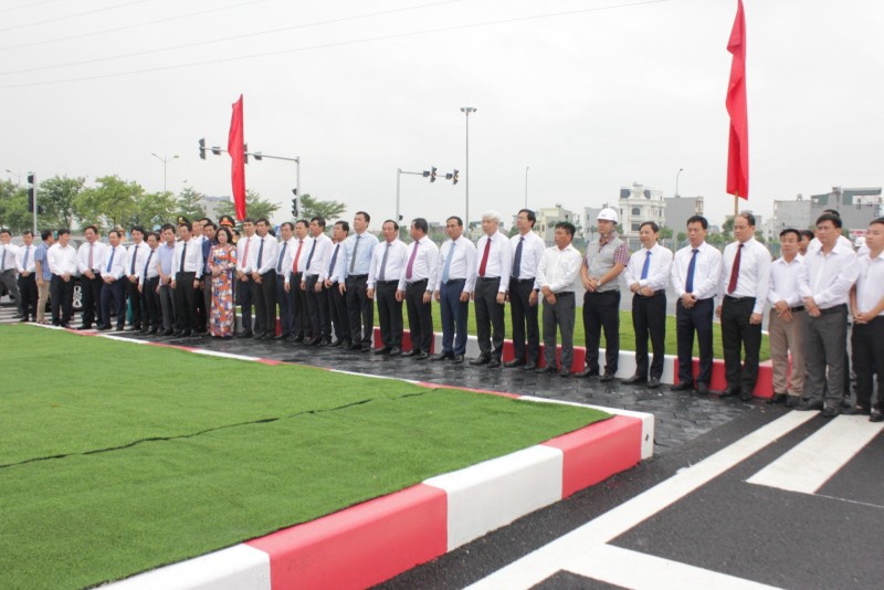 Hải Dương: Thành phố Hải Dương tổ chức lễ gắn biển đại lộ Võ Văn Kiệt