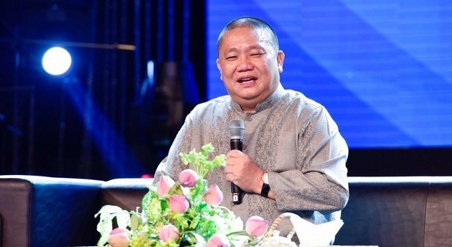 Chủ tịch Tập đoàn Hoa Sen muốn xuất gia, nhường lại quyền điều hành doanh nghiệp cho con gái