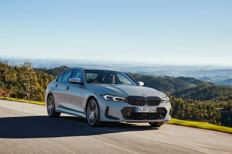 BMW 3 Series thu hút khách hàng với mức giá hấp dẫn trong tháng 9