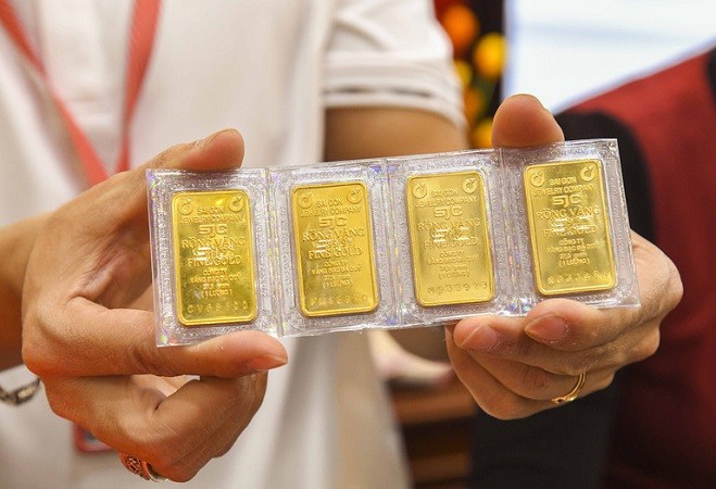 Giá vàng và ngoại tệ ngày 16/4: Vàng và USD tiếp đà tăng mạnh