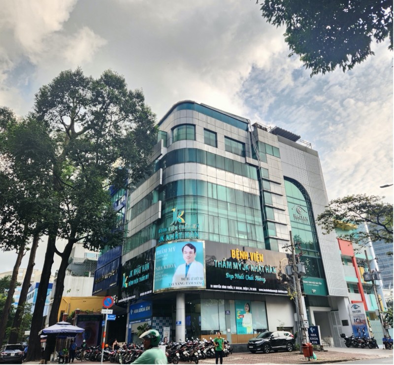 ‘Bát nháo' thị trường thẩm mỹ