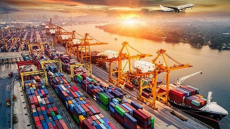 Trong 5 tháng đầu năm, khối doanh nghiệp FDI chiếm 67,6% tổng kim ngạch xuất nhập khẩu cả nước