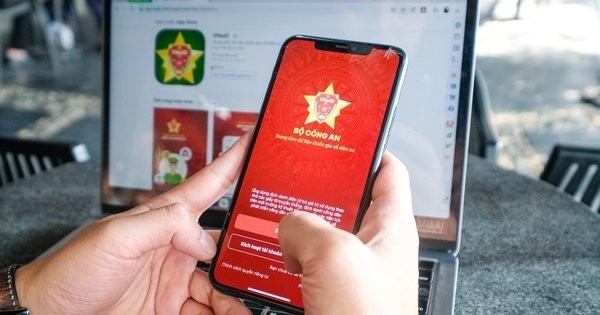 Người dân có thể đăng ký, bấm biển số xe trên VNeID từ ngày 1/8