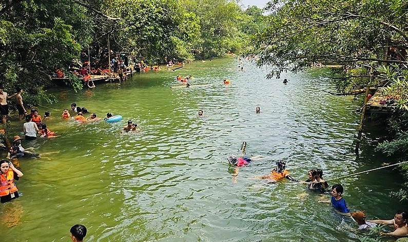 Quảng Bình: Chấn chỉnh hoạt động kinh doanh các sản phẩm du lịch có tính chất mạo hiểm