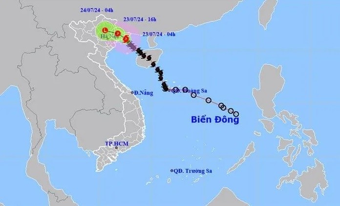 Bão số 2 giật cấp 11 đang tiến vào đất liền, miền Bắc mưa lớn