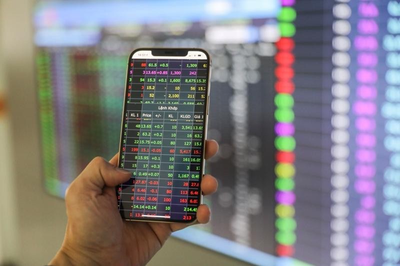 Từ 1/1/2025, ngừng giao dịch chứng khoán online nếu không cập nhật CCCD