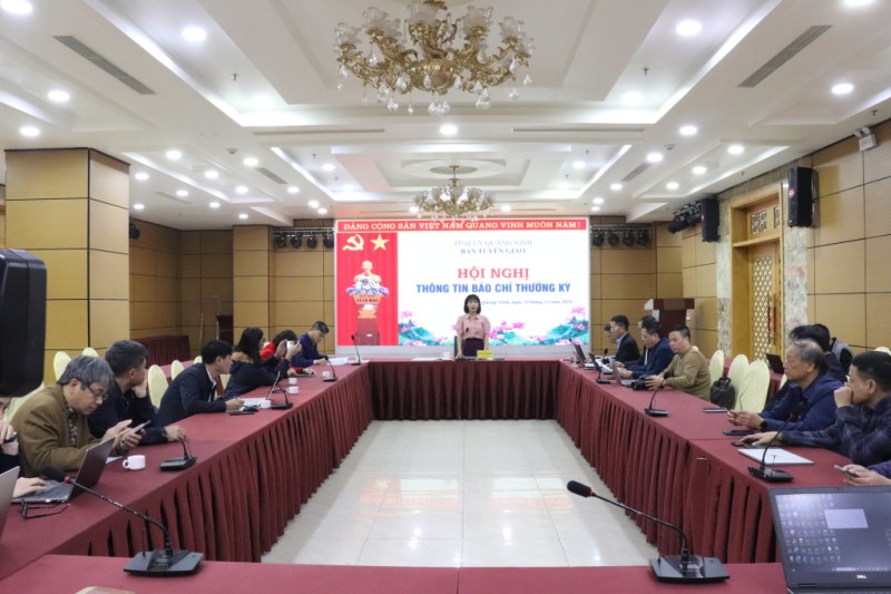 Bác bỏ thông tin Vịnh Hạ Long bị xem xét loại khỏi danh sách Di sản thiên nhiên thế giới