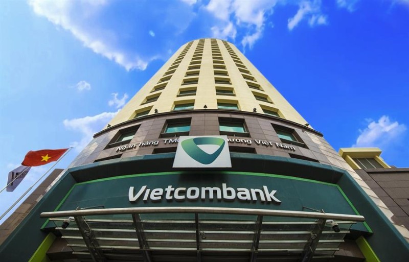 Vietcombank báo lãi kỷ lục, vượt 42.000 tỷ đồng