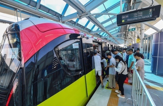 Đề xuất 6 nhóm chính sách đặc thù để phát triển đường sắt đô thị tại Hà Nội và TP.HCM