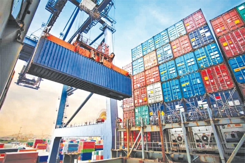 Xuất nhập khẩu năm 2025 dự kiến đạt mức kỷ lục 900 tỷ USD