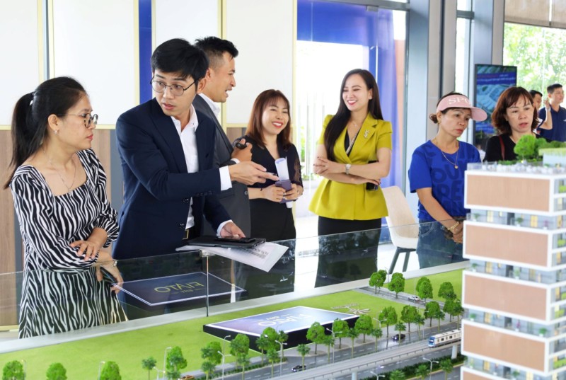 Hà Nội yêu cầu các sàn bất động sản báo cáo, rà soát pháp lý trước 28/5
