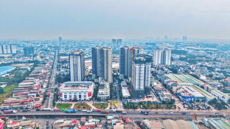 Lãi suất khó giảm mạnh, BĐS cuối năm có kỳ vọng khởi sắc?