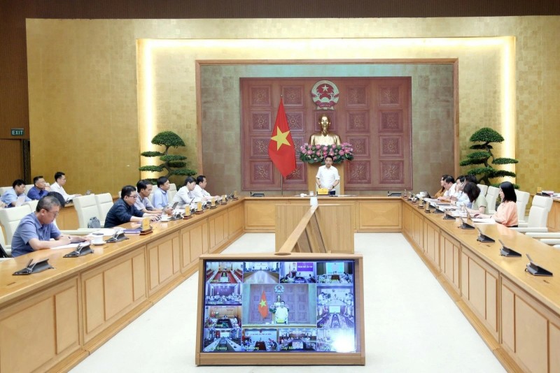 Phó Thủ tướng Nguyễn Văn Thắng chỉ đạo thực hiện tốt việc kiểm soát giá những tháng cuối năm