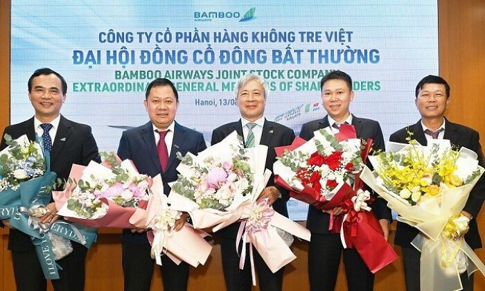 Ông Lê Thái Sâm nhận hơn 400 triệu cổ phần Bamboo Airways từ FLC