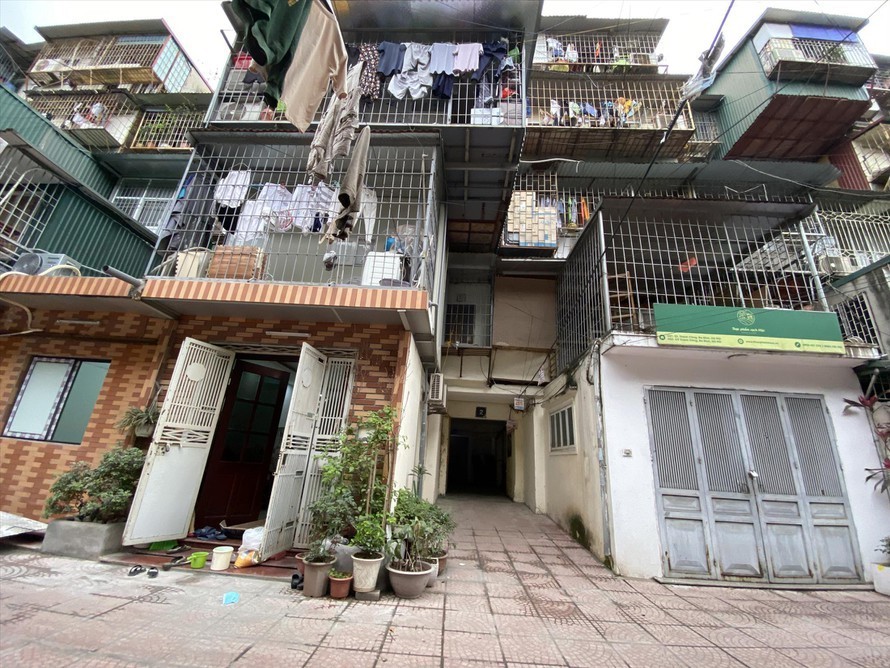 Gần 100 nhà đầu tư muốn tham gia cải tạo chung cư cũ tại Hà Nội