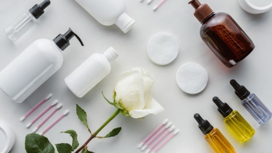 Cục Quản lý Dược yêu cầu thu hồi toàn quốc hai lô sản phẩm rửa mặt và chăm sóc da