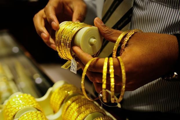 Giá vàng “nhảy múa” và cái khó của PNJ