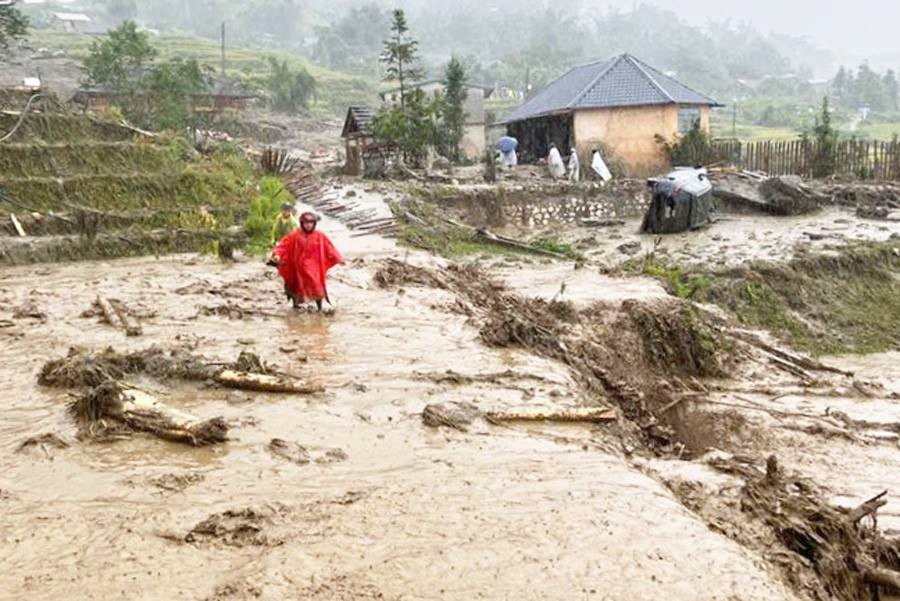 Ngân hàng cần vượt khó đồng hành với người dân, doanh nghiệp sau bão số 3