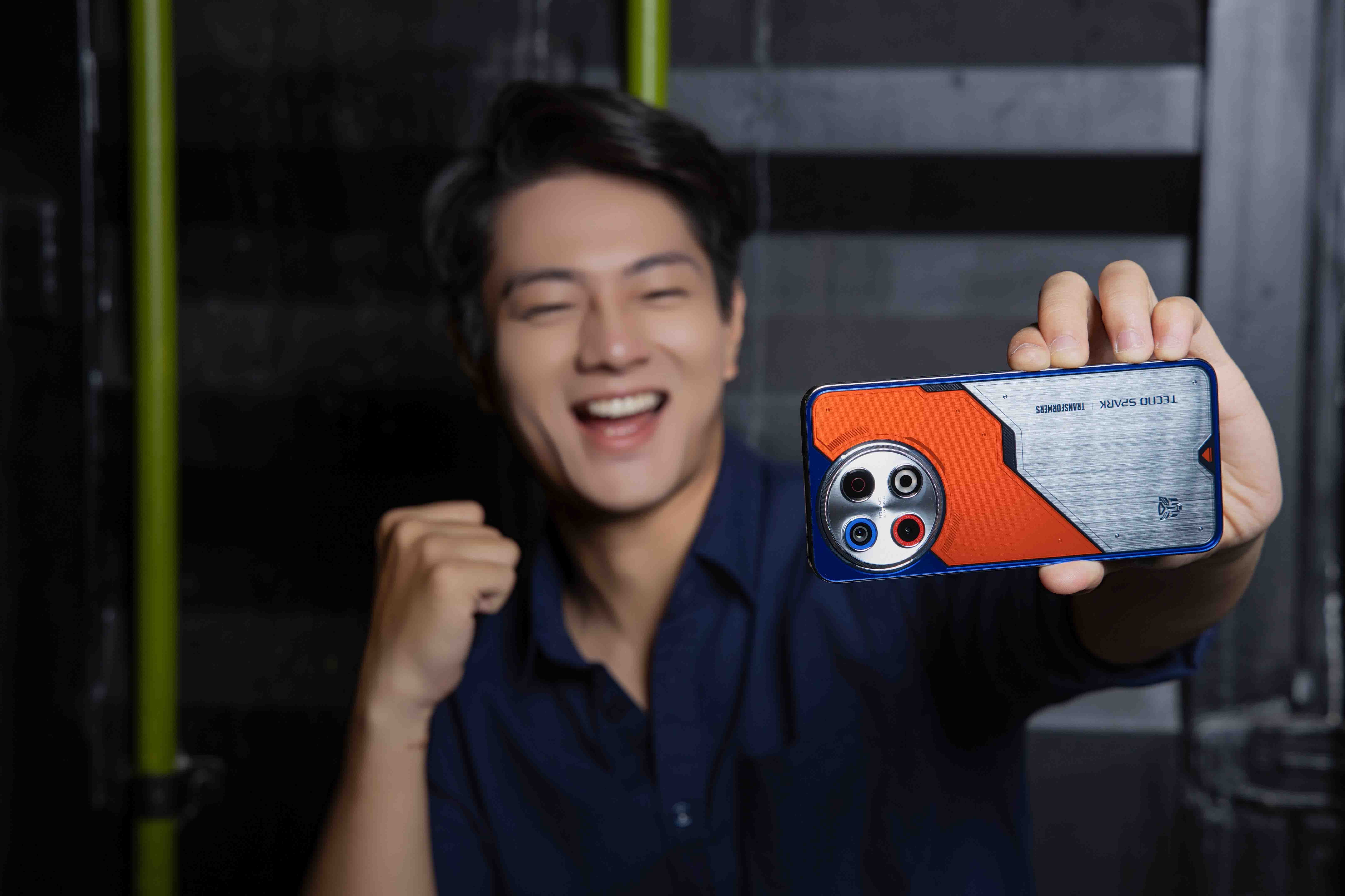 TECNO ra mắt điện thoại SPARK 30 Pro Transformers với khả năng chụp ảnh vượt trội