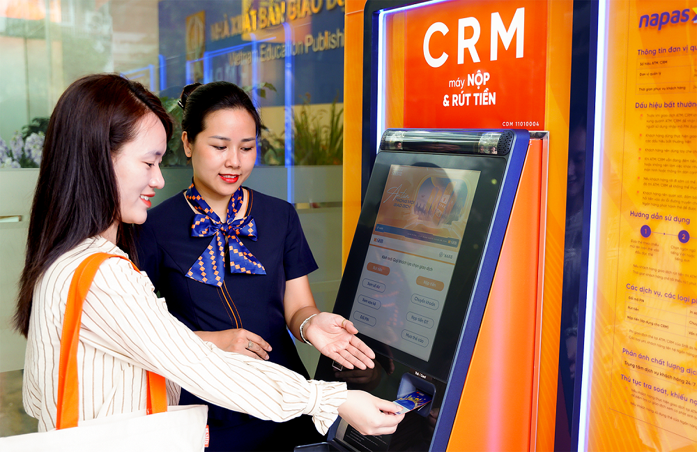 SHB ra mắt máy CRM - “điểm chạm” giao dịch mới cho khách hàng
