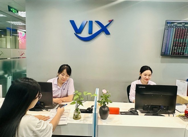 VIX “ôm” hơn 20.800 tỷ đồng tự doanh, lợi nhuận 6 tháng giảm 87%