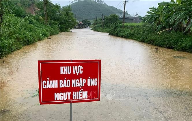 Tin cảnh báo lũ quét, sạt lở đất, sụt lún đất do mưa lũ hoặc dòng chảy tỉnh Lào Cai