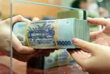 Lãi suất tiết kiệm 9% lan rộng, cuộc đua huy động vốn nóng lên