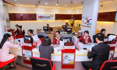 Phó Tổng giám đốc HDBank đăng ký bán hơn 1,12 triệu cổ phiếu HDB