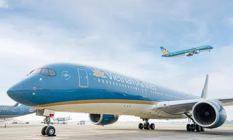 Rút ngắn đáng kể khoản lỗ lũy kế, Vietnam Airlines đang trả lương lãnh đạo bao nhiêu?